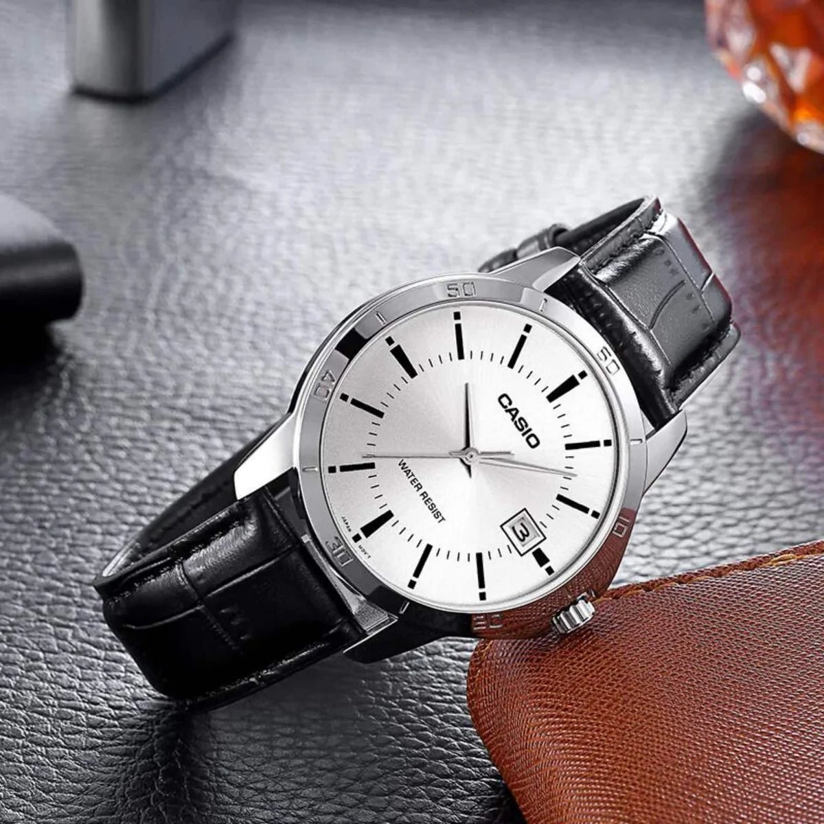 RELOJ CASIO CLASICO MTP-V004L-7A CUERO