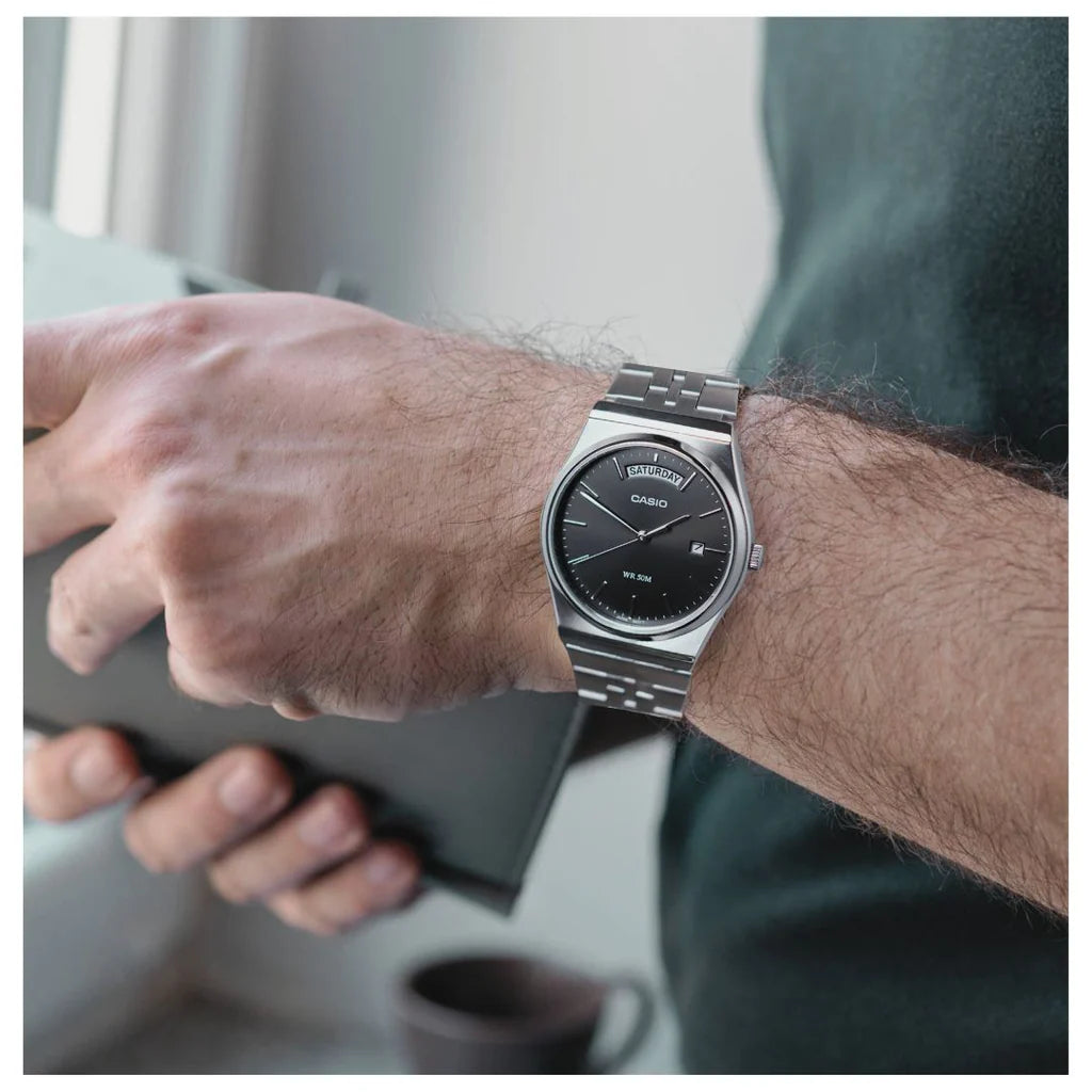 RELOJ CASIO MTP-B146D-1A ACERO FONDO NEGRO