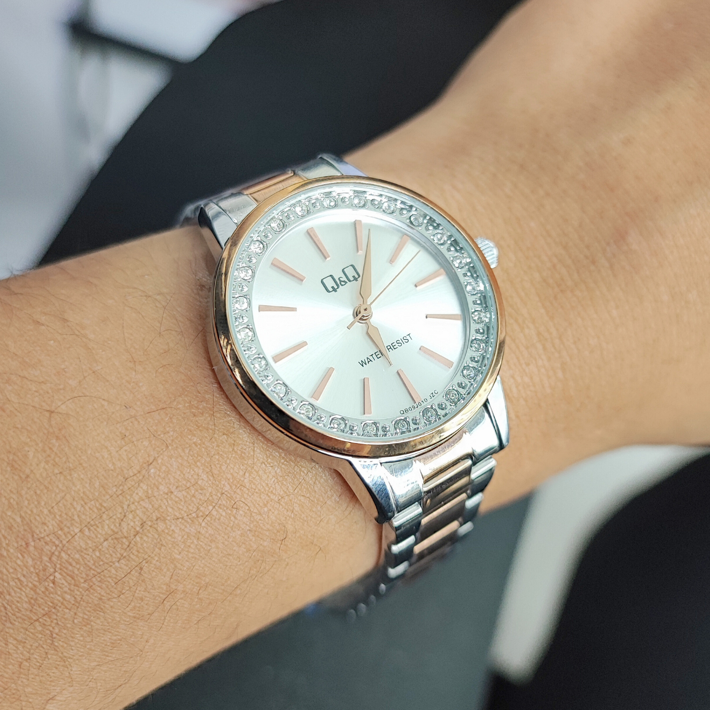 RELOJ QYQ QA45J810Y MUJER ACERO BICOLOR