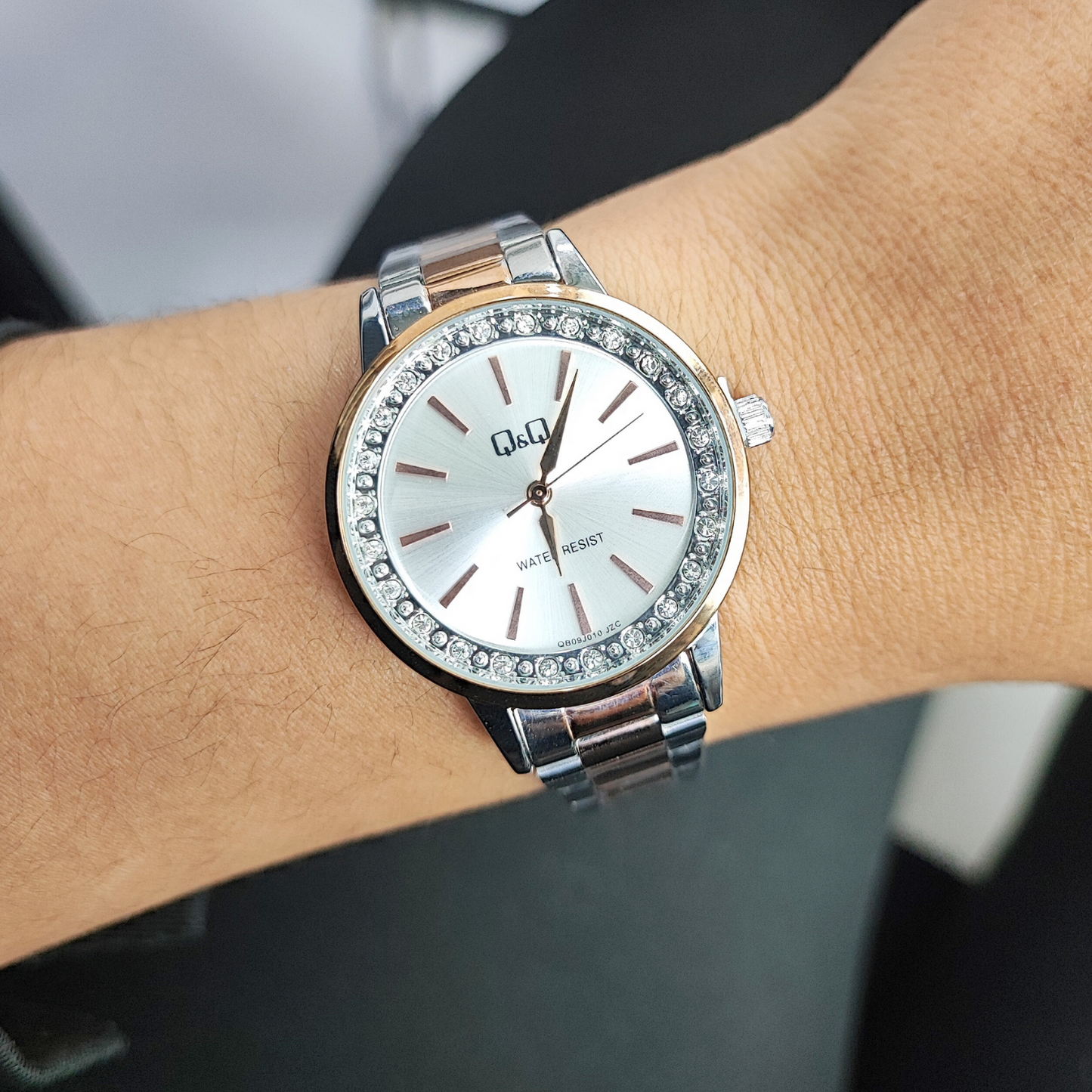 RELOJ QYQ QA45J810Y MUJER ACERO BICOLOR