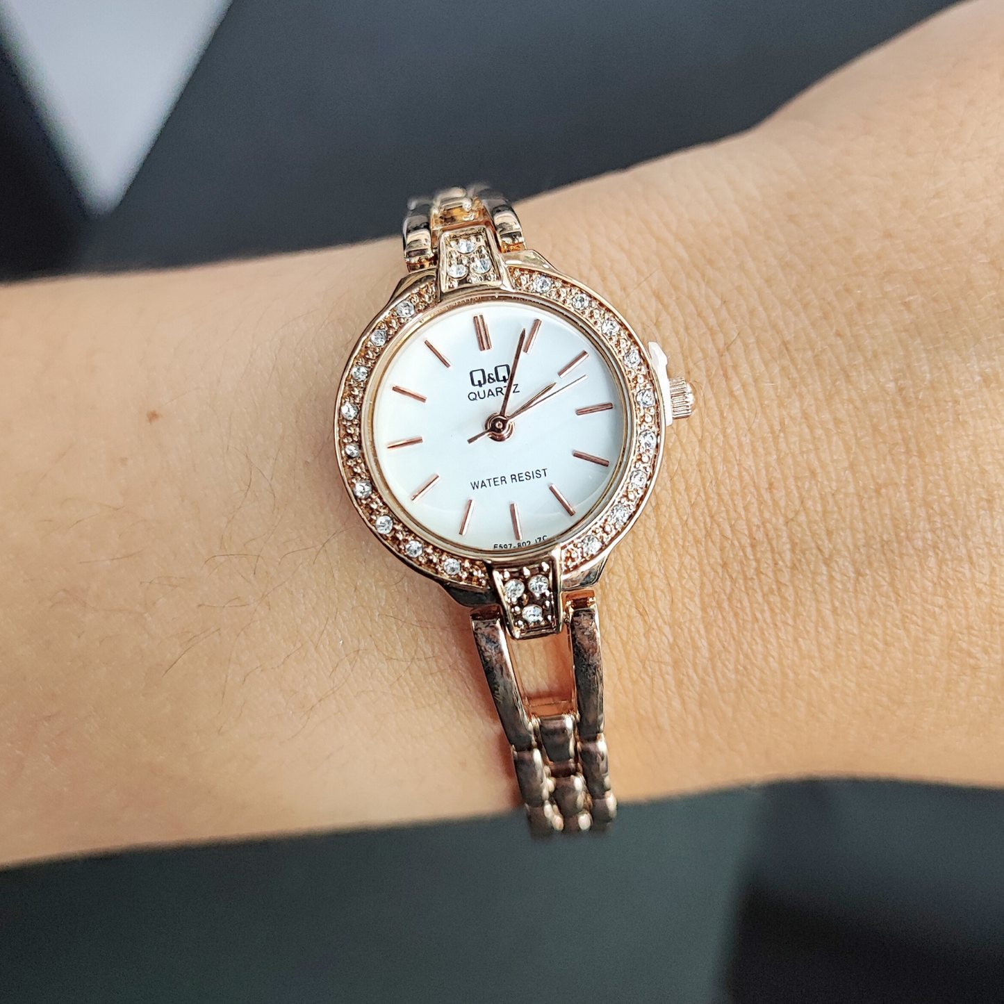 RELOJ QYQ MUJER JOYITA MODEL5 ACERO ELEGANTE