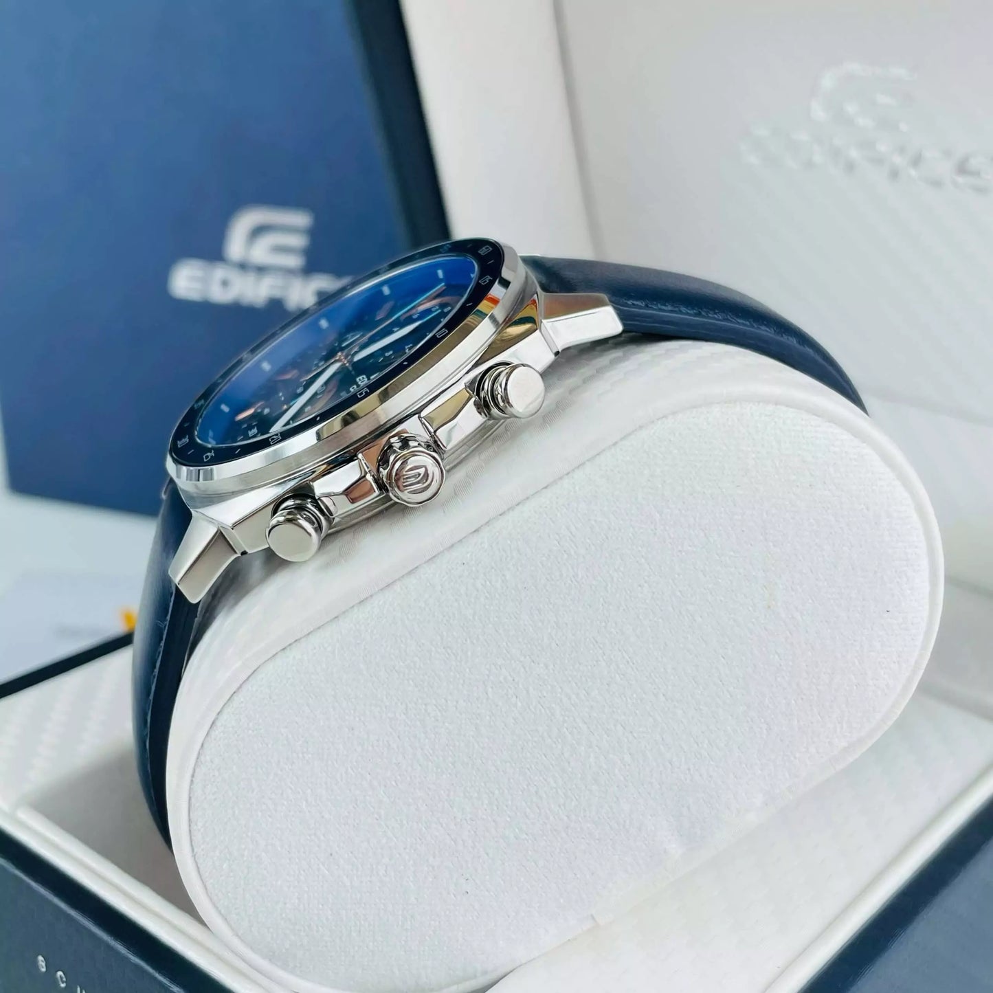 RELOJ CASIO EDIFICE EFV-600L-2AV CRONOGRAFO