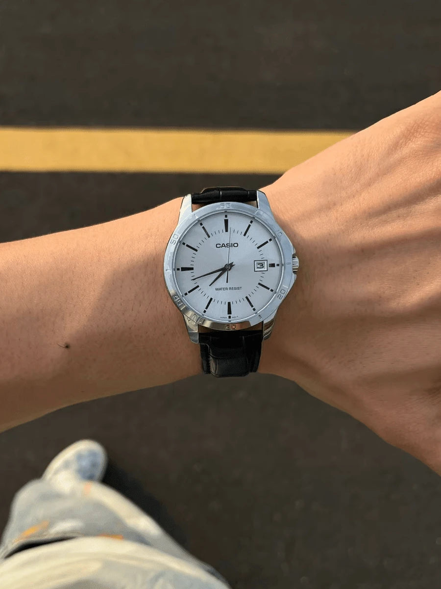 RELOJ CASIO CLASICO MTP-V004L-7A CUERO
