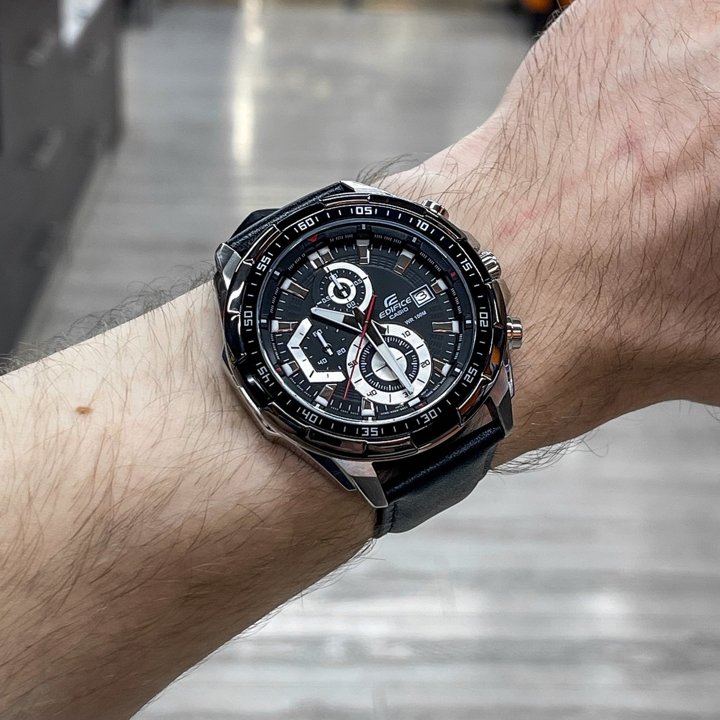 RELOJ CASIO EFR-539L-1A CUERO