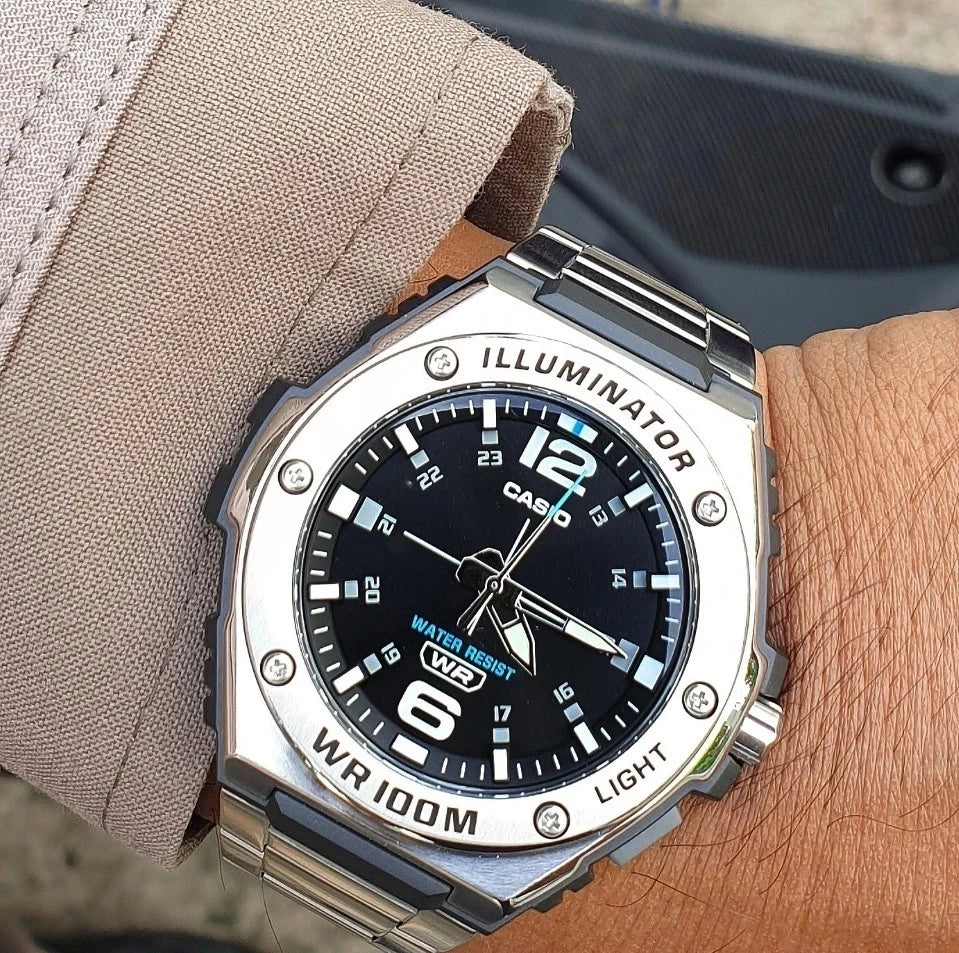RELOJ CASIO EDIFICE MWA-100HD-1A