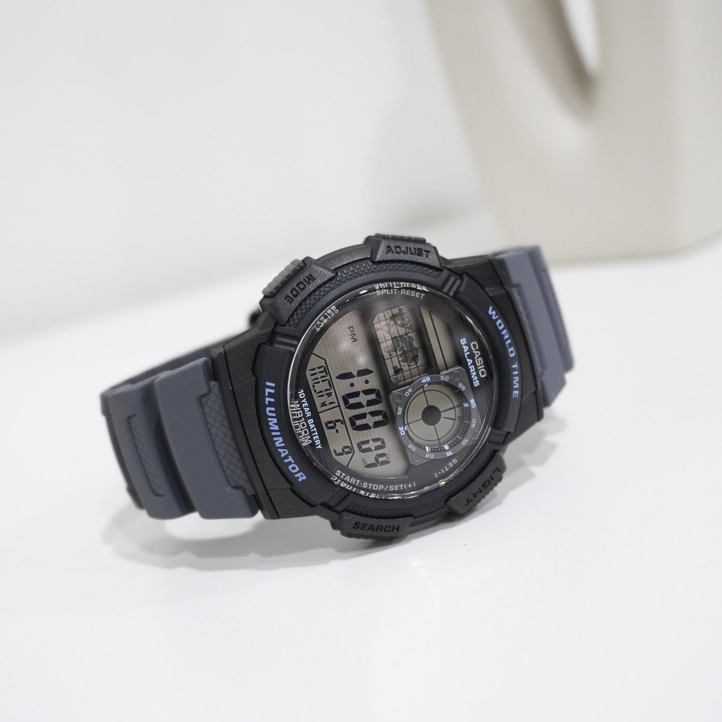 RELOJ CASIO AE-1000W-8A DIGITAL