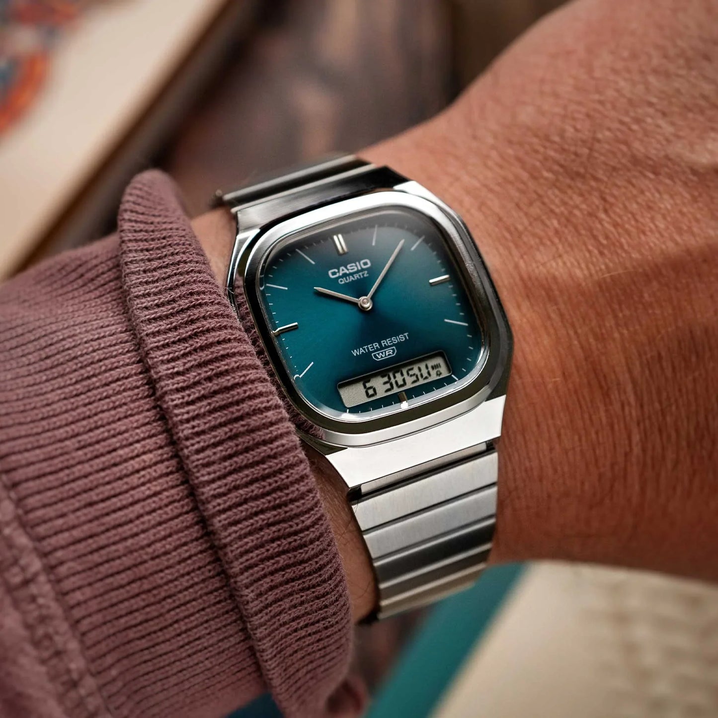 RELOJ CASIO AQ-240E-3ADF ACERO DOBLE HORA