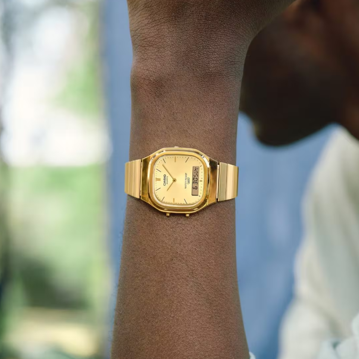 RELOJ CASIO AQ-240EG-9A ACERO DORADO