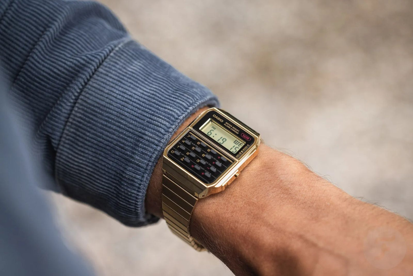 RELOJ CASIO CA-500WEG-1A DORADO ACERO
