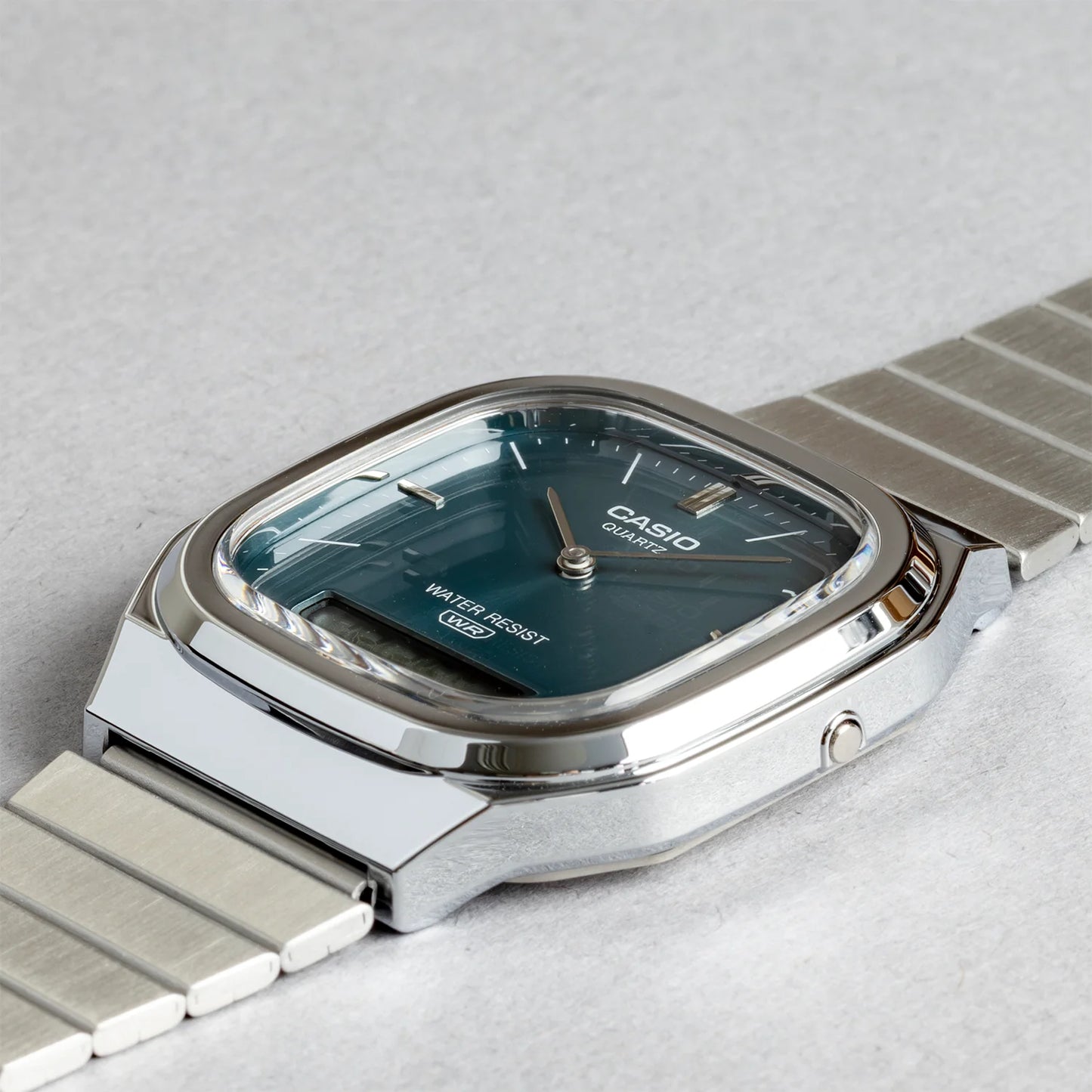 RELOJ CASIO AQ-240E-3ADF ACERO DOBLE HORA