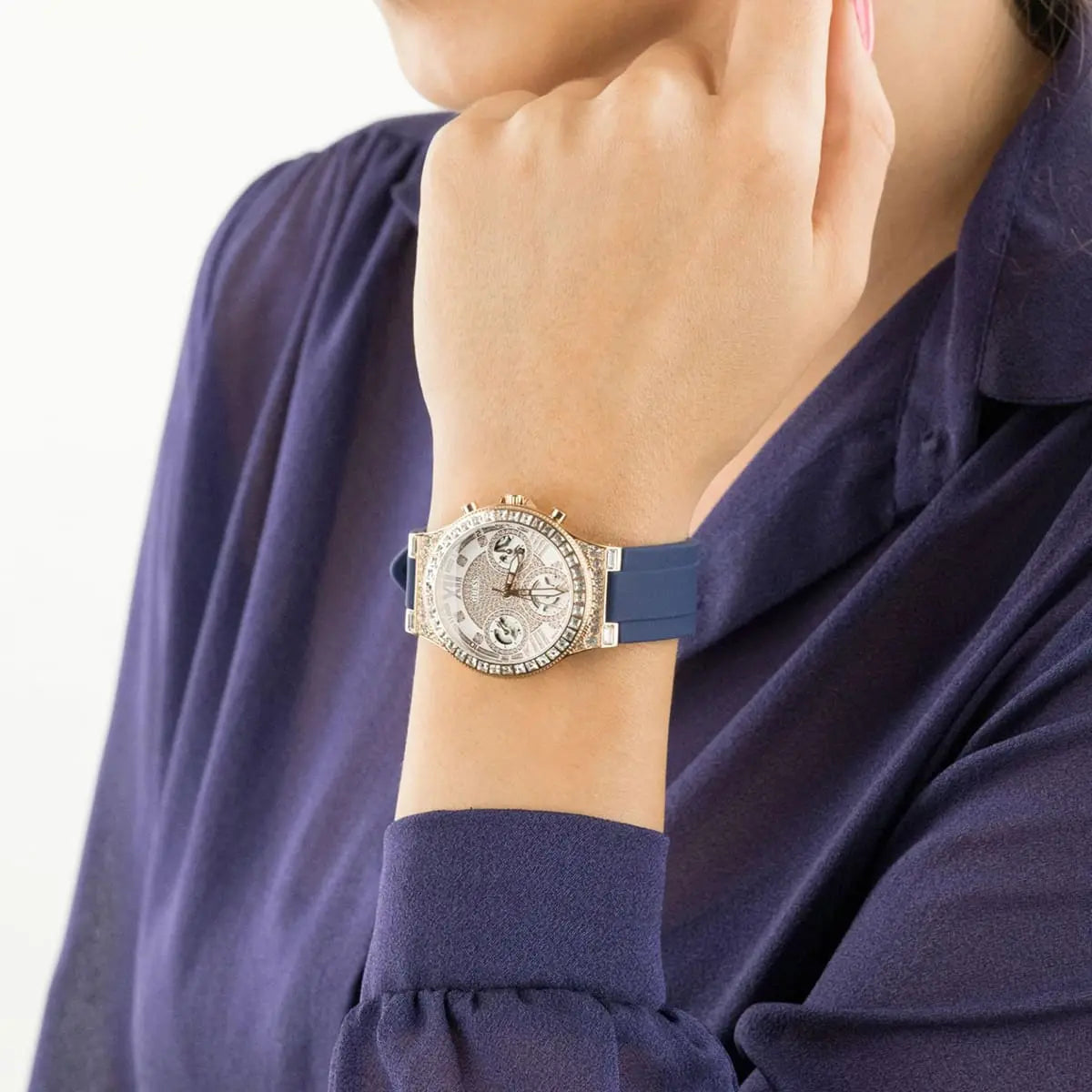 RELOJ GUESS MOONLIGHT GW0257L3 SILICONA