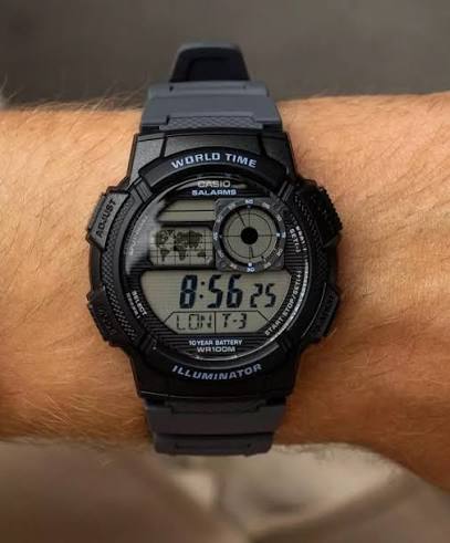 RELOJ CASIO AE-1000W-8A DIGITAL