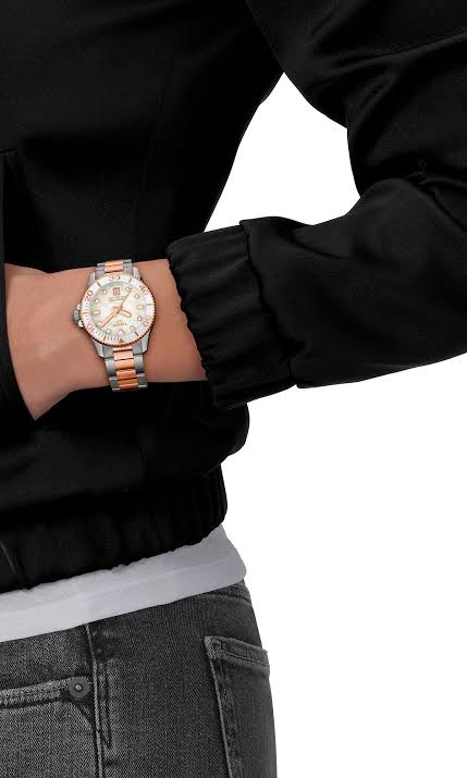 RELOJ TISSOT SEASTAR T1202102211100 ACERO