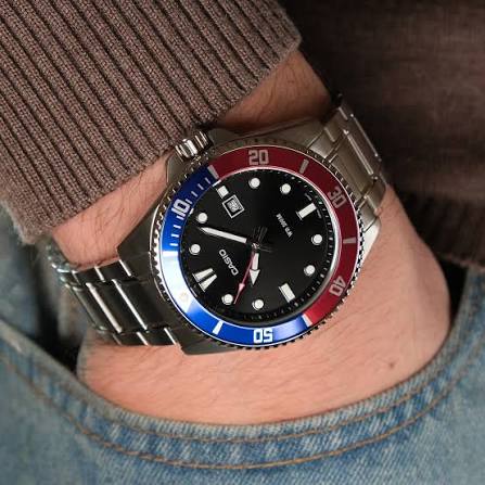 RELOJ CASIO MDV-107D-1A3 ACERO SUBMARINER PEPSI