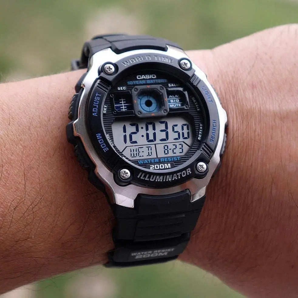 RELOJ CASIO AE-2000W-1A DIGITAL DEPORTIVO