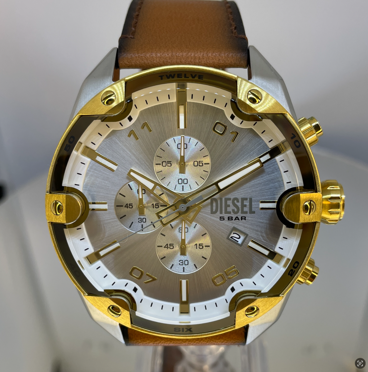RELOJ DIESEL SPIKED DZ4665 CUERO MARRÓN